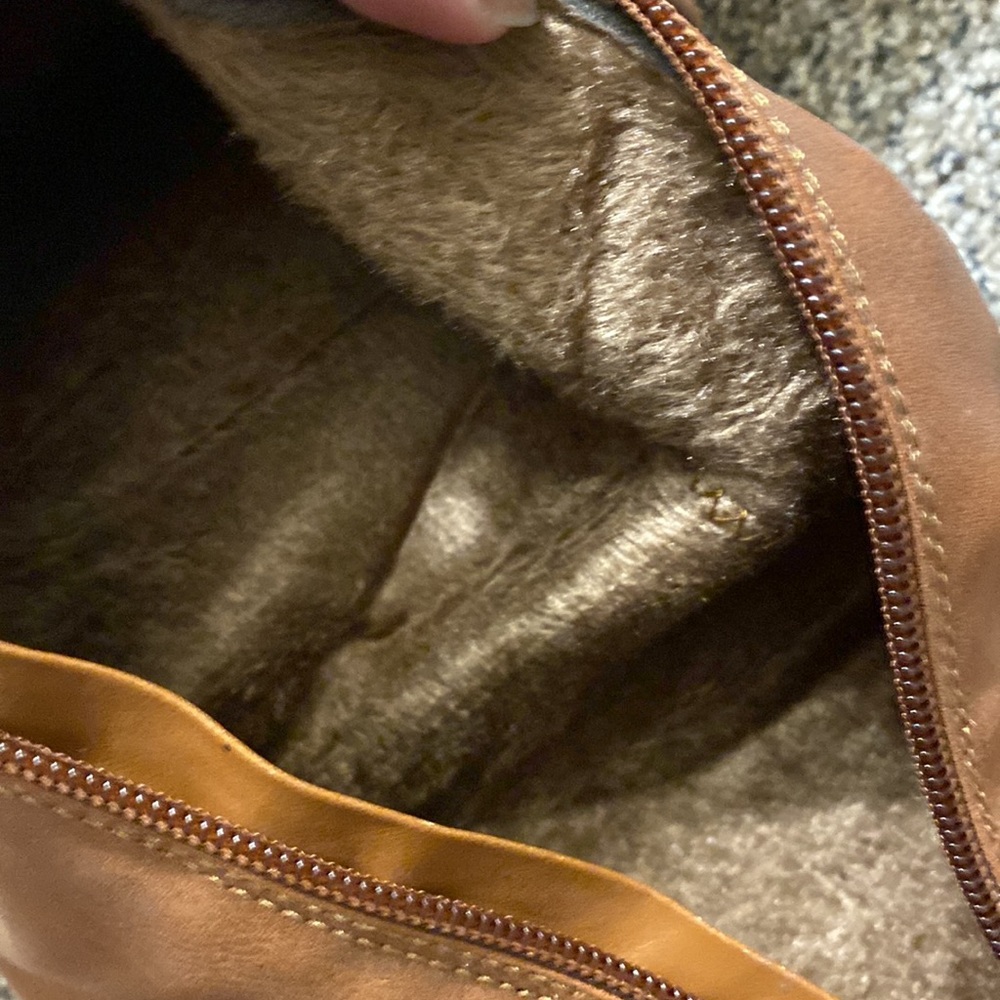 Used knee high boot - Picture 9 of 10